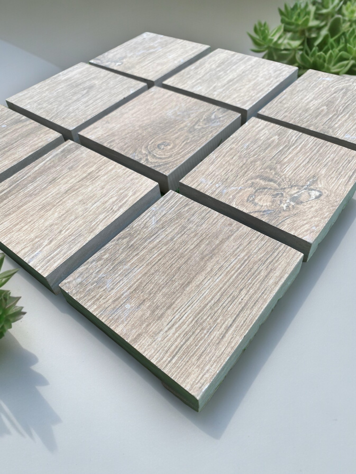 Koru Oak 100x100x20mm Outdoor Porcelain Paving (25 pieces set)